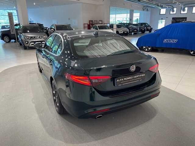 Alfa Romeo Giulia 2.2 Turbodiesel 160 CV AT8 Business
