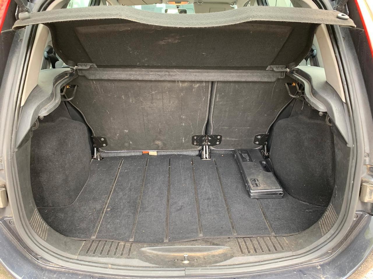 Ford Fusion 1.4 16V aut. 5p.