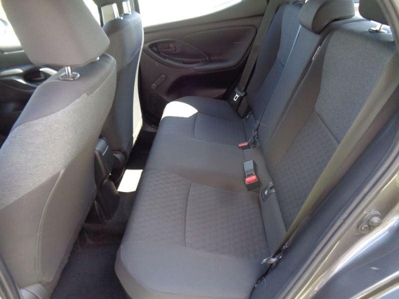 Toyota Yaris Yaris 1.5h Business
