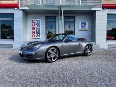 PORSCHE 911 Carrera 4S Cabriolet