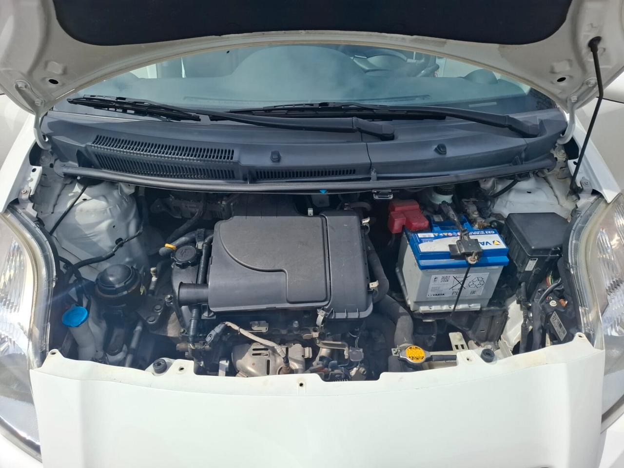 Toyota Yaris 1.0 5 porte 2011 SOLO 124.000 KM