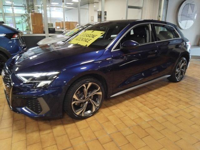 AUDI A3 SPORTBACK 40 e-tron S tr. S-LINE EDIT PLUG IN HYBR