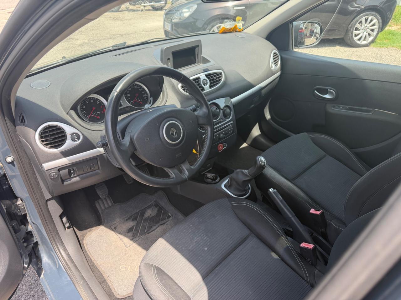 Renault Clio 1.2 16V 5 porte GPL Dynamique