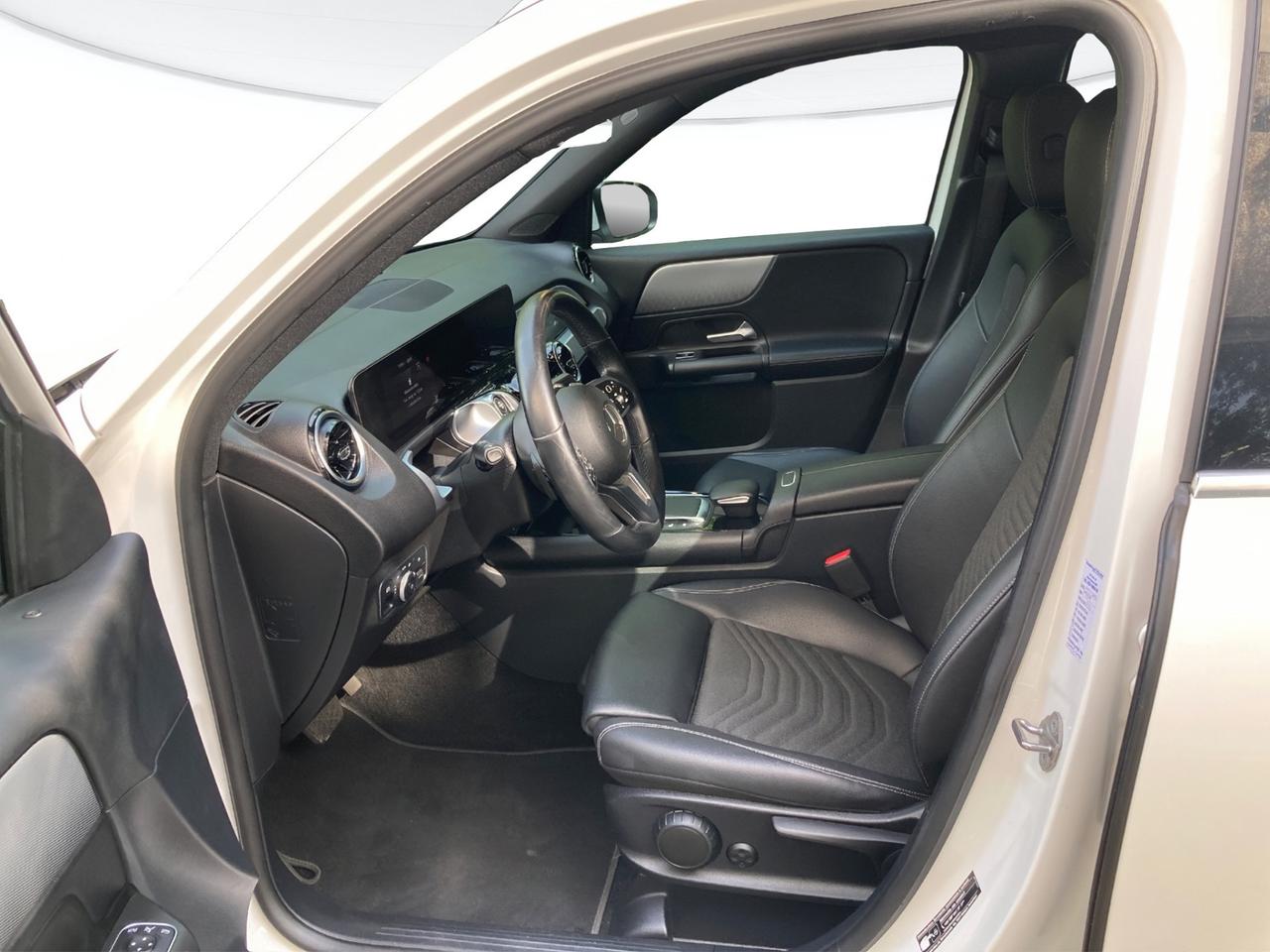 Mercedes-Benz GLB 200 d Business Extra auto