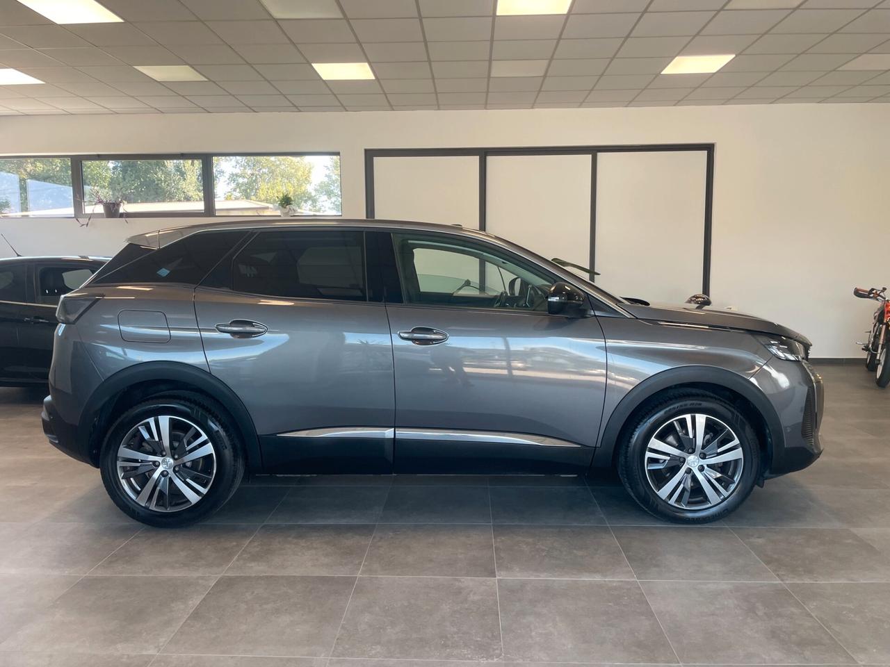 Peugeot 3008 BlueHDi 130 S&S EAT8 Allure