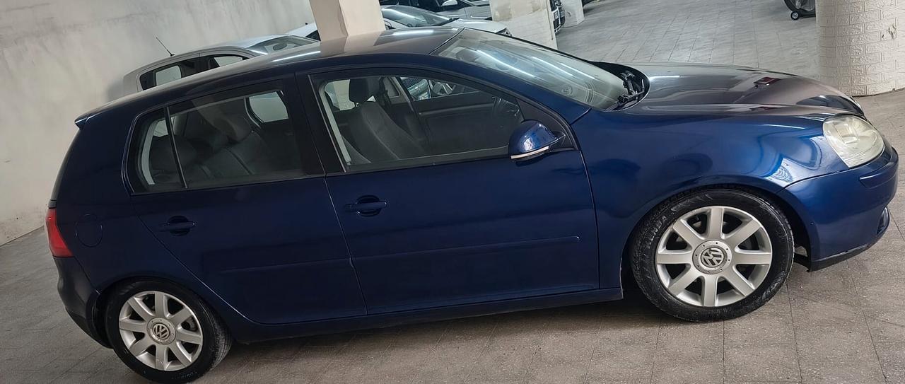 Volkswagen Golf 2.0 16V TDI 5p. Comfortline - KM155000