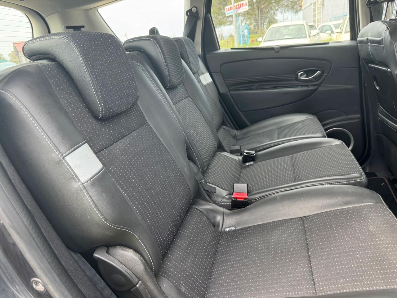 Renault Scenic 1.5 dCi 7 posti SOLO 98.000 KM