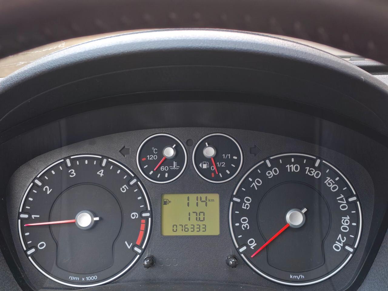 Ford Fiesta 1.2 BENZINA 75cv / 76.000km / Unipro