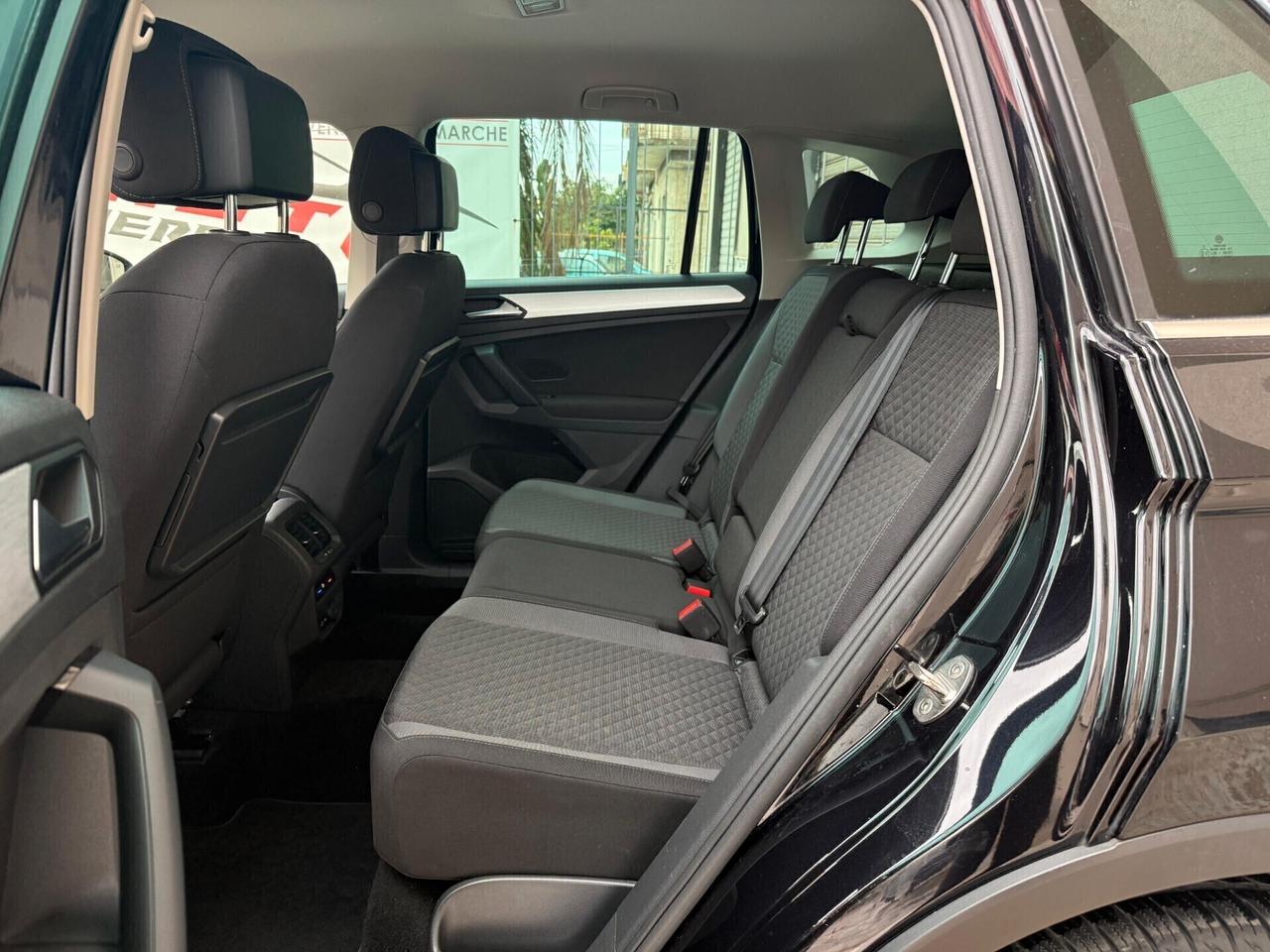 Volkswagen Tiguan 2.0 TDI SCR DSG Sport IVA ESPOSTA