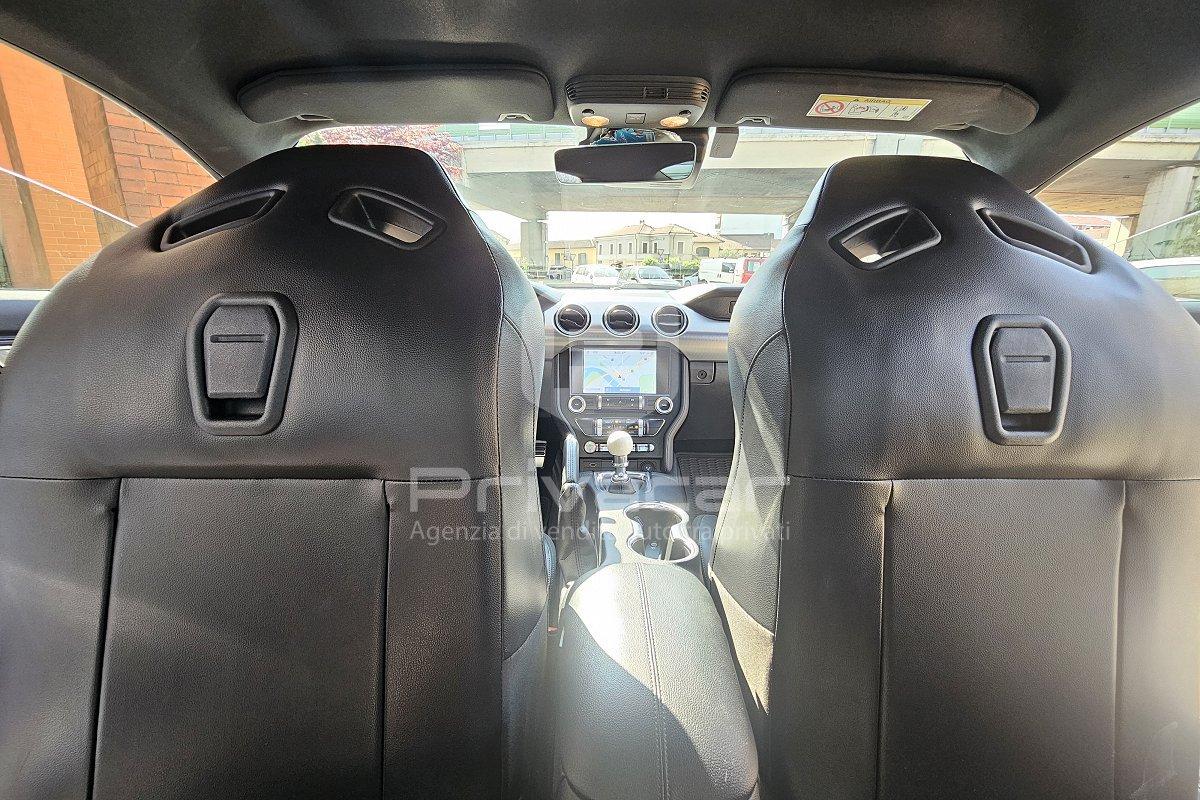 FORD Mustang Fastback 5.0 V8 TiVCT GT Bullitt