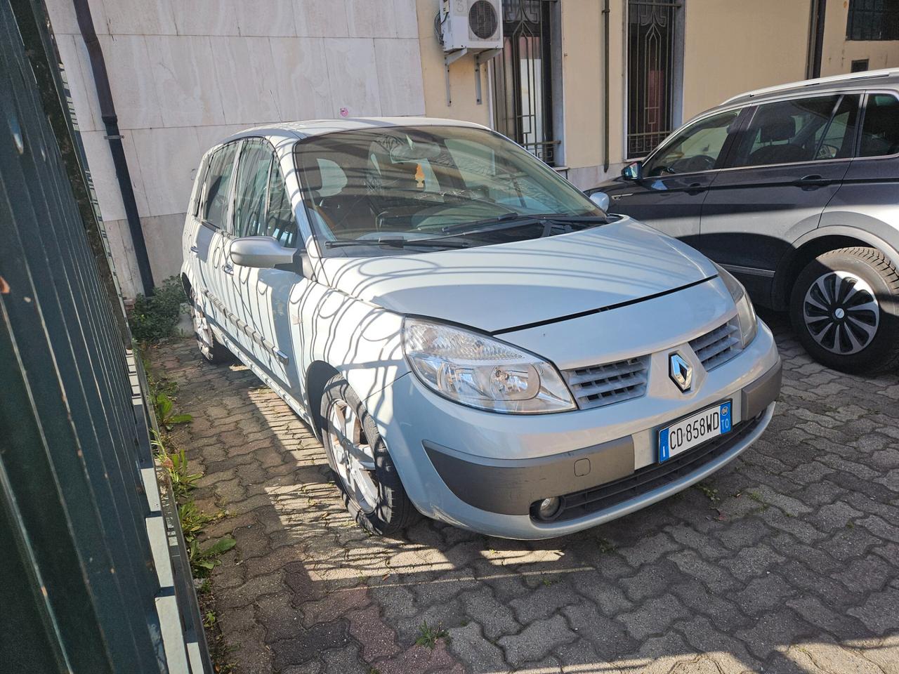 Renault Scenic Scénic 1.6 16V Confort Authentique