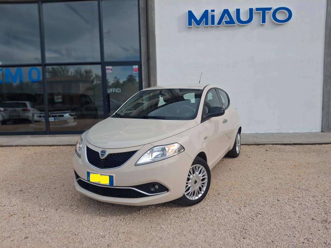 Lancia Ypsilon 1.2 GPL