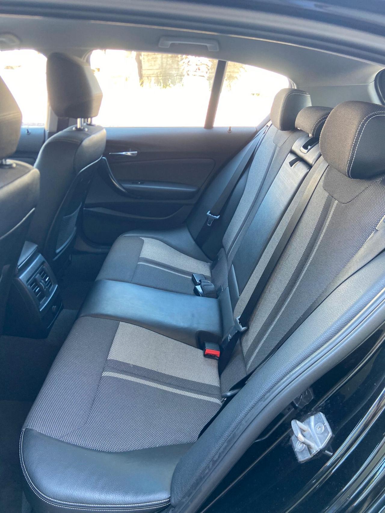 BMW Serie1 (F20) 118D 150cv Urban Automatico