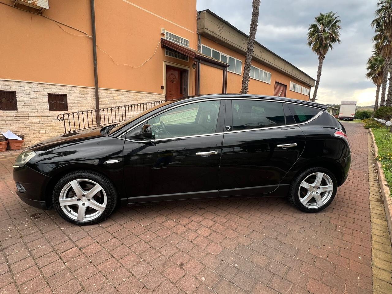 Lancia Delta 2.0 MJT DPF Executive