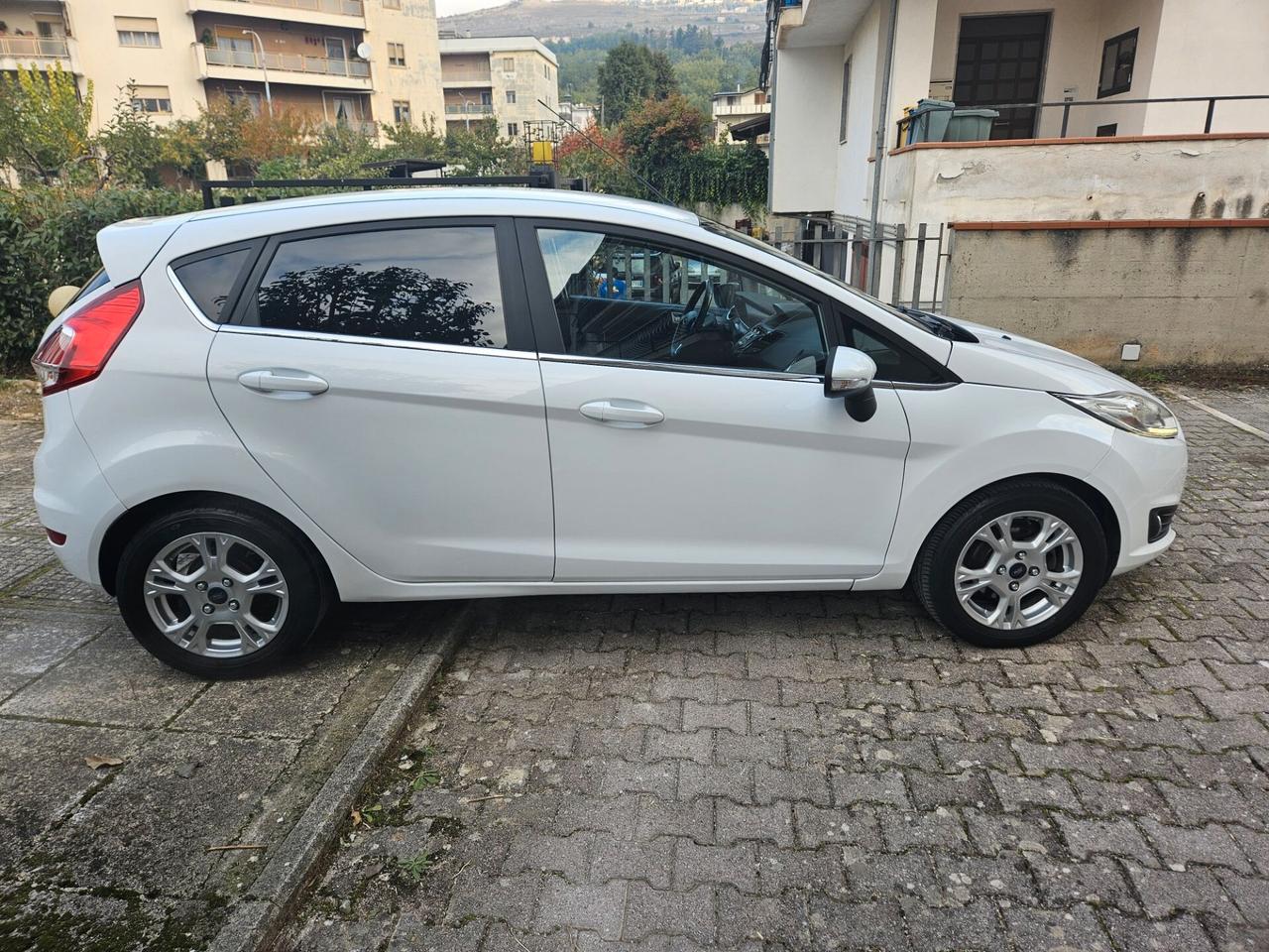 Ford Fiesta 1.5 TDCi 75CV Titanium OK NEOPATENTATI