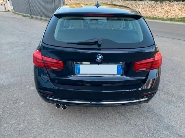 BMW 320 D xDrive Touring Luxury Steptronic