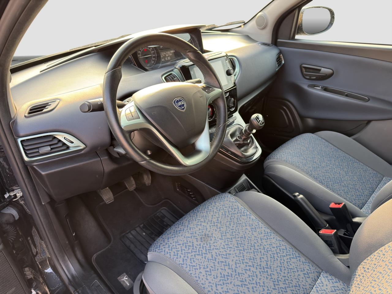 LANCIA Ypsilon 3ª serie Ypsilon 1.0 FireFly 5 porte S&S Hybrid Gold