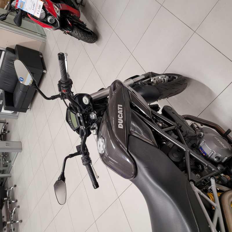 Ducati Hypermotard 796 - 2011