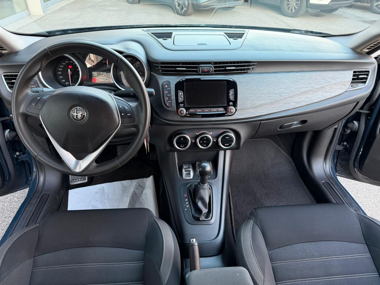 Alfa Romeo Giulietta 1.6 JTDm TCT 120 CV Business