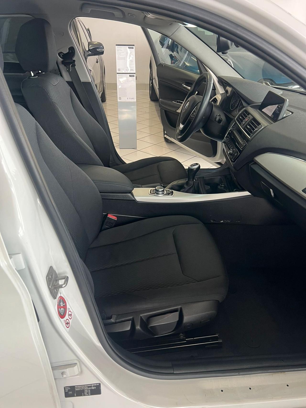 Bmw 116 116d 5p. Msport