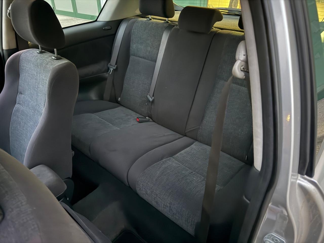 Toyota Corolla 1.6 16V 3 porte