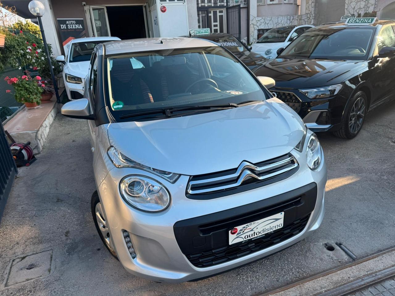 Citroen C1 VTi 72 ETG 5 porte Shine
