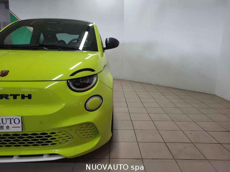 Abarth 500e Scorpionissima