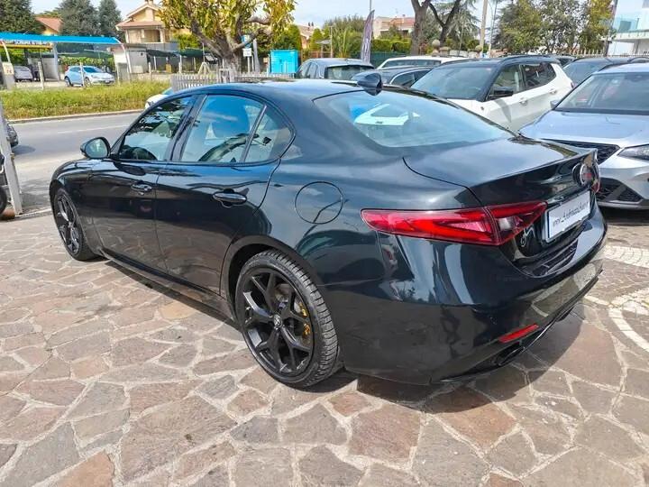 Alfa Romeo Giulia 2.2 Turbodiesel 190 CV AT8 B-Tech