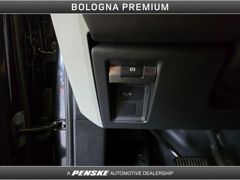 Land Rover Defender 110 3.0D I6 200 CV AWD Auto