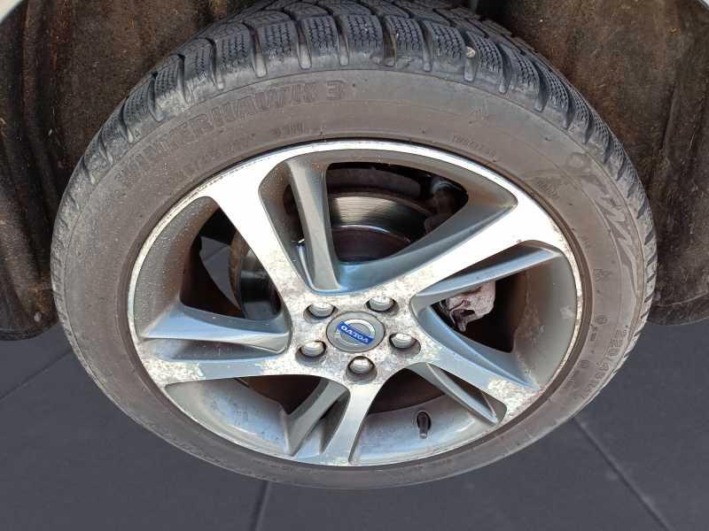 VOLVO V40 2.0 d2 Momentum geartronic my17