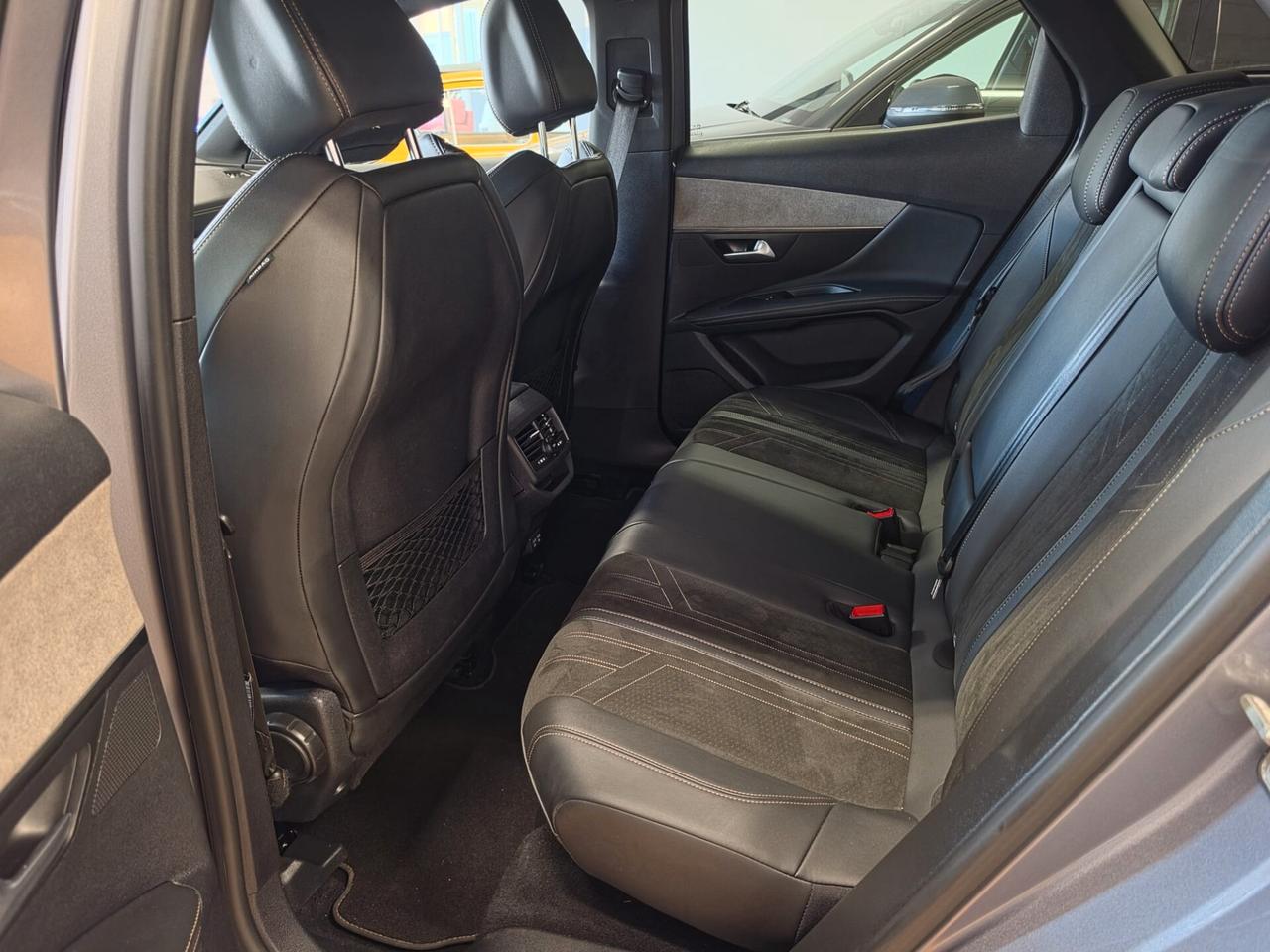 Peugeot 3008 1.5 BlueHDi 130CV GT LINE 2021