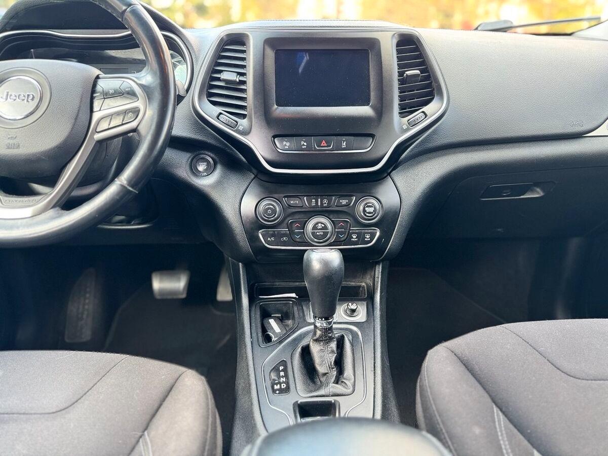 Jeep Cherokee 2.2 mjt Limited fwd auto