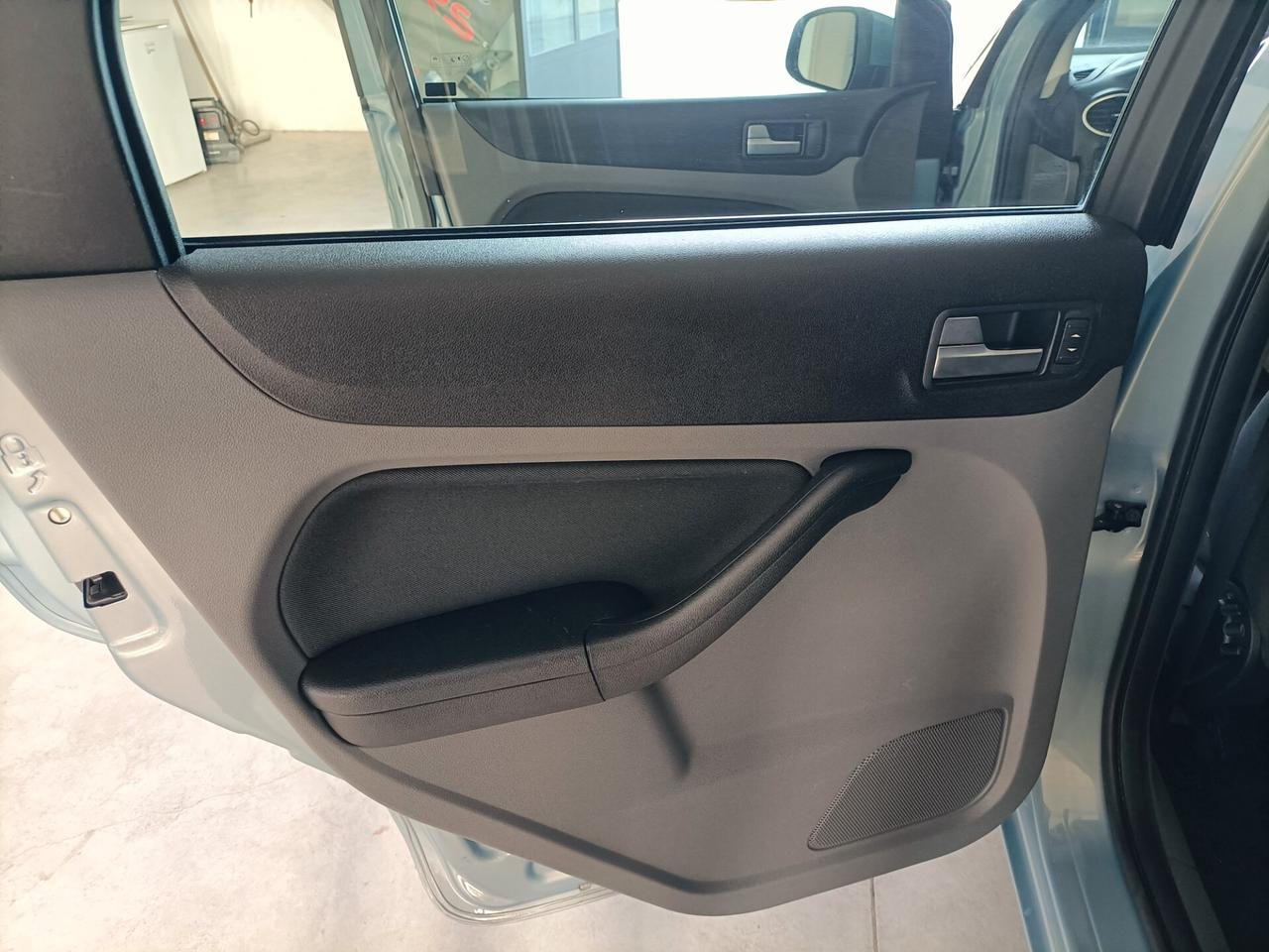 Ford Focus 2.0 TDCi (136CV) 5p. Tit. DPF - 2008