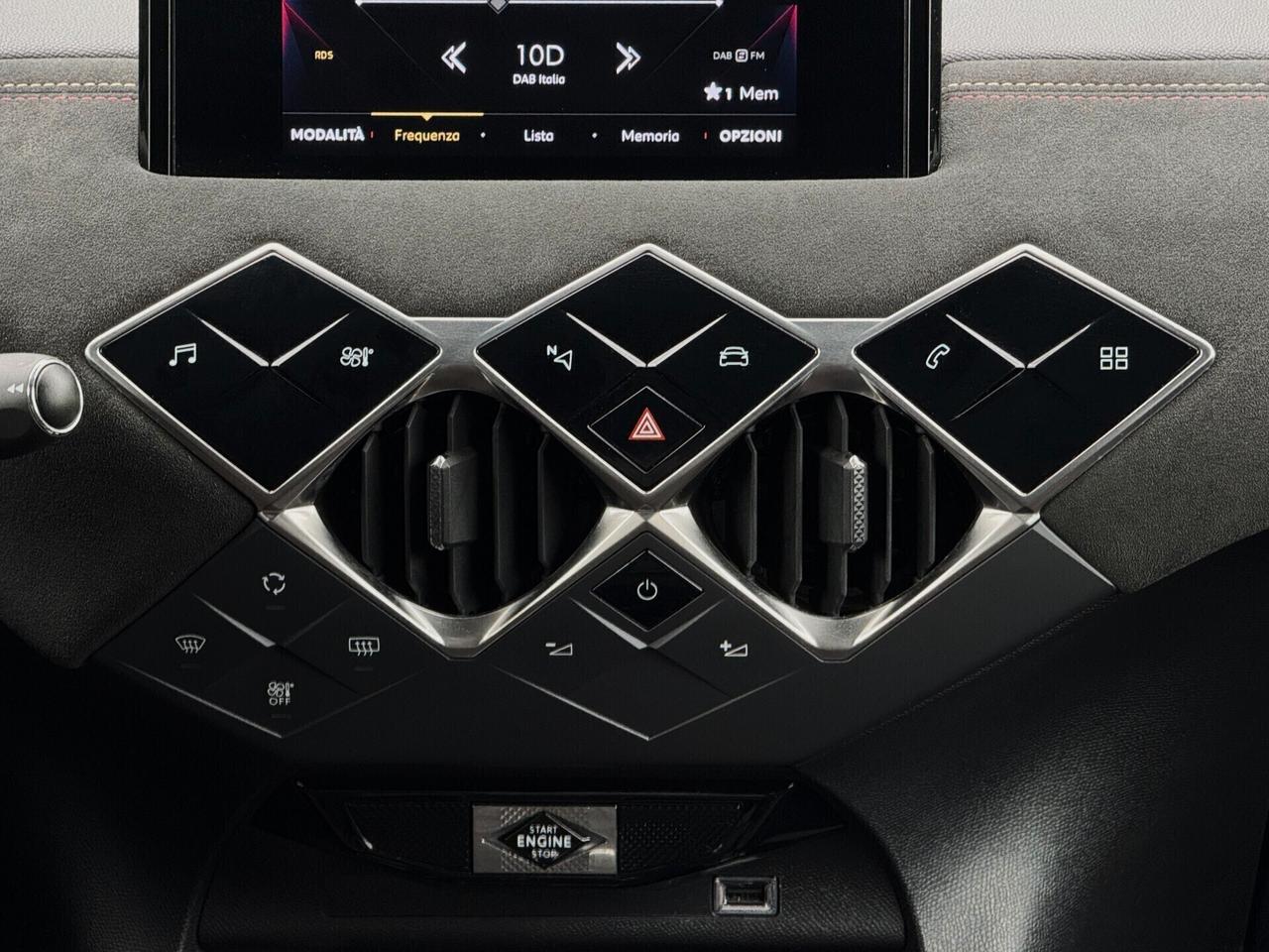 DS 3 Crossback 1.5 BlueHDi Performance Line 130CV AT8