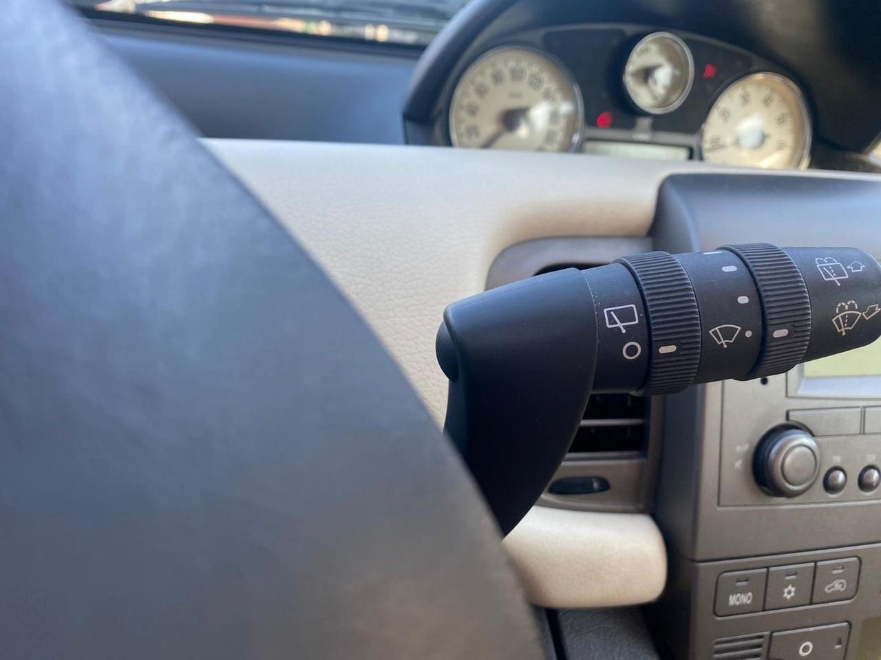 Lancia Ypsilon 1.2 Oro #7039