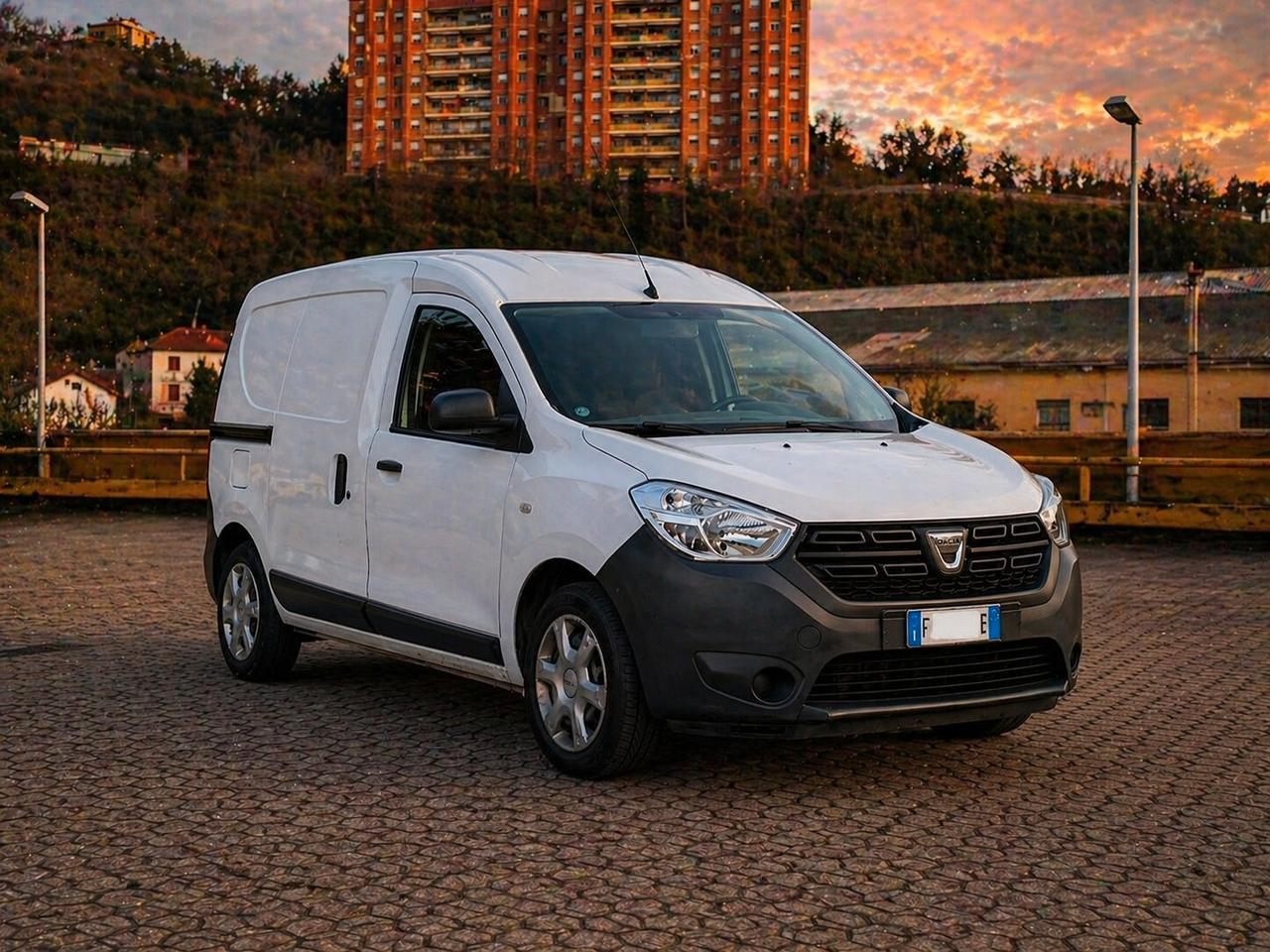 DACIA DOKKER 2019 EURO 6D – UNICO PROPRIETARIO – PREZZO OCCASIONE