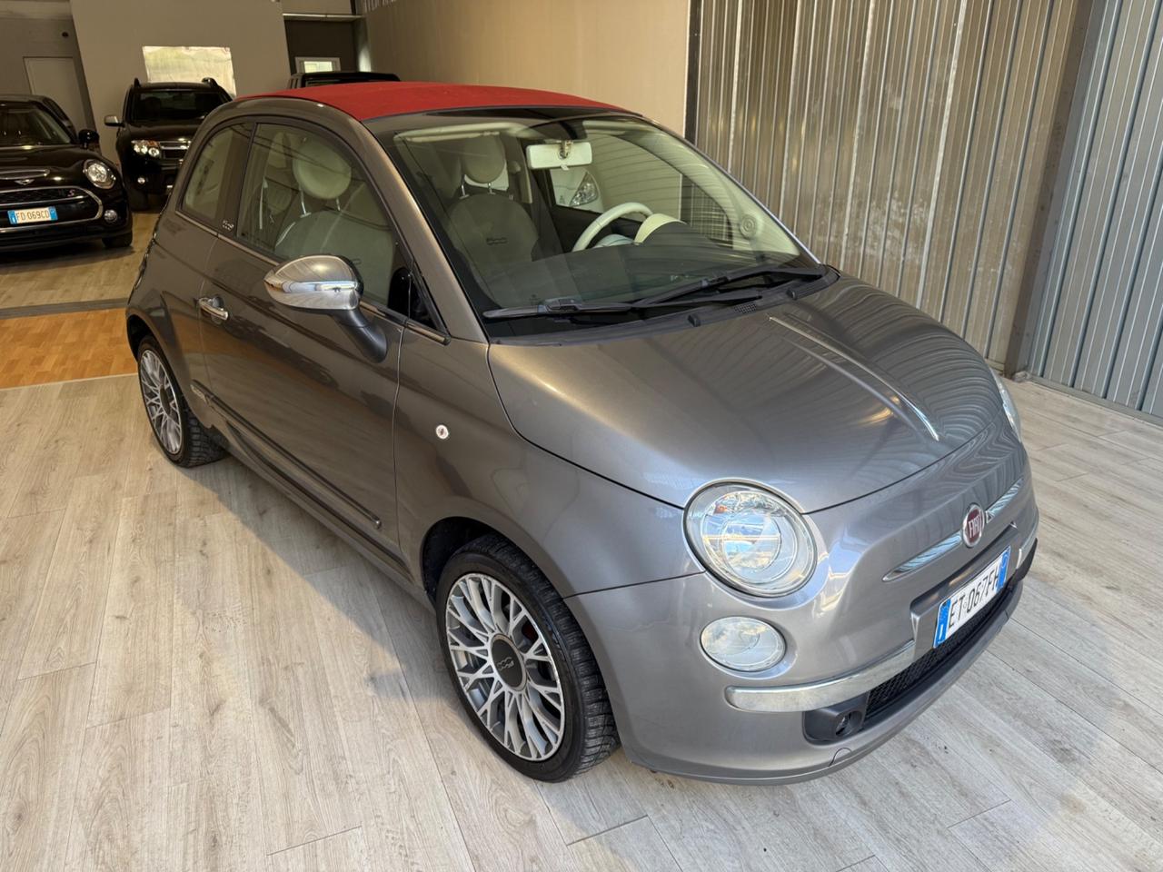 Fiat 500C By Gucci cabrio