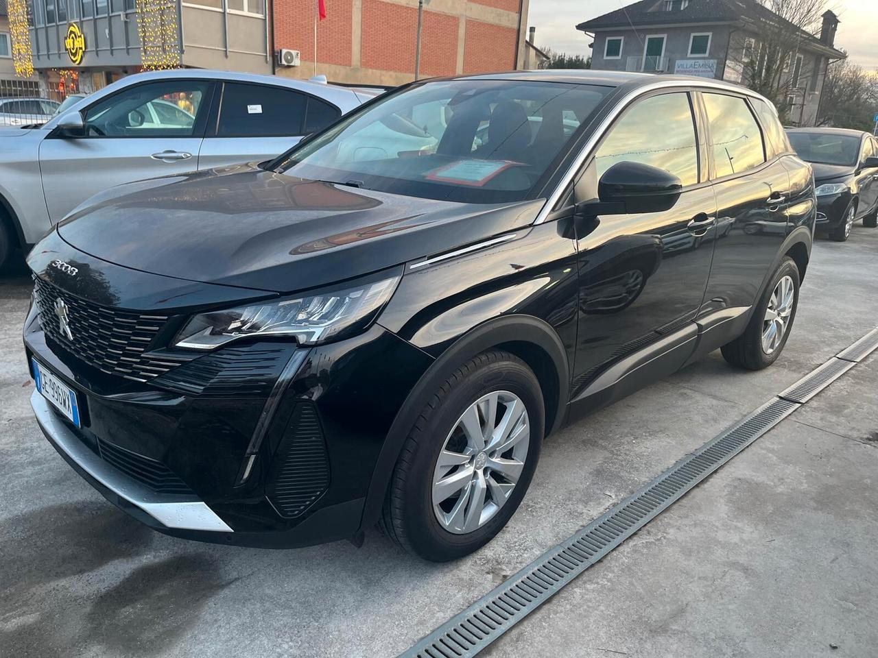 Peugeot 3008 BlueHDi 130 S&S EAT8 Active Pack