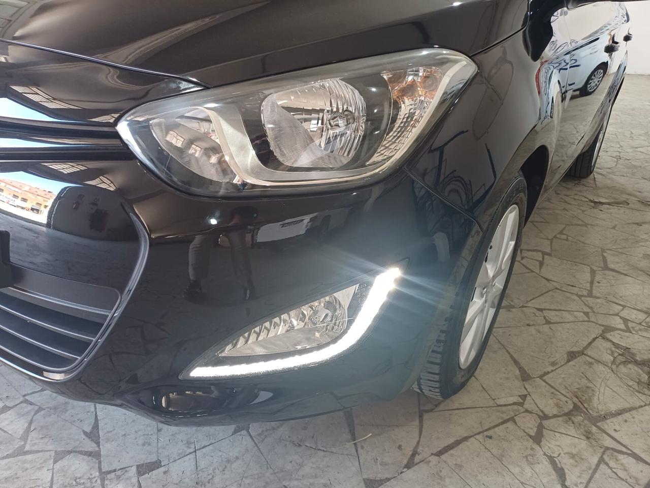 Hyundai i20 GPL DI SERIE - 2013