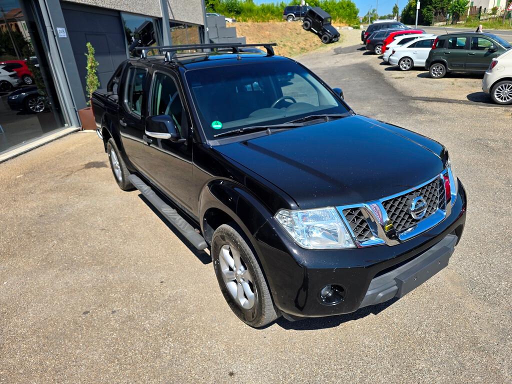 Nissan Navara 2.5 dCi 190CV "LE"