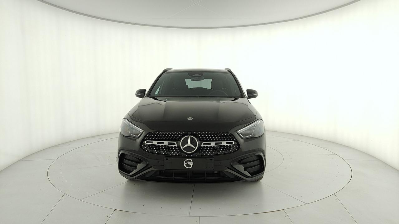 Mercedes-Benz GLA 200 d automatic