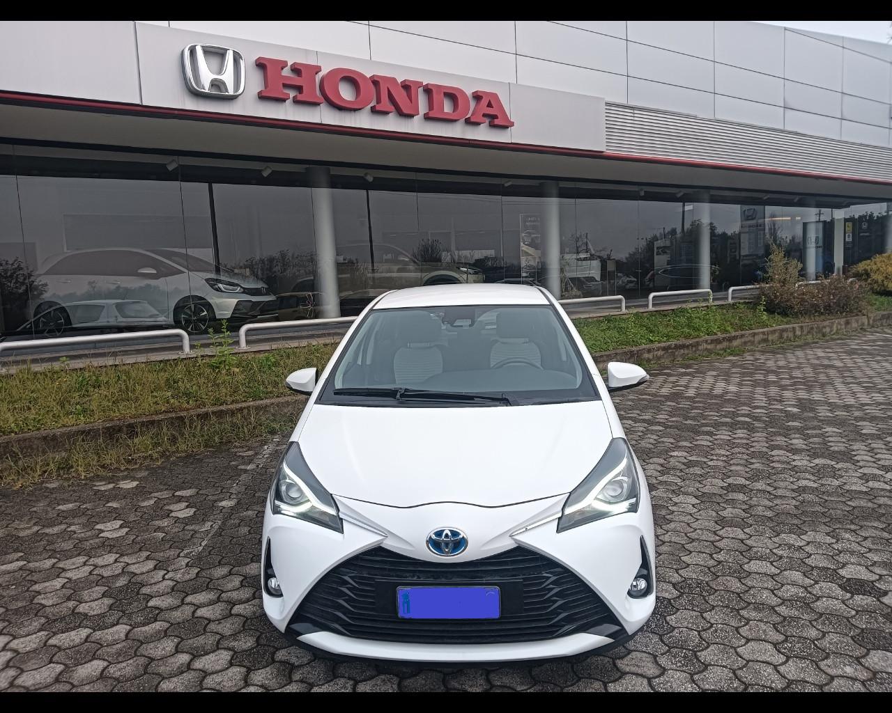 TOYOTA Yaris III 2017 - Yaris 5p 1.5h Active my18