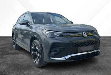 Volkswagen Tiguan 1.5 eTSI 150 CV EVO ACT DSG R-Line Nuovo Modello Led Plus 19"