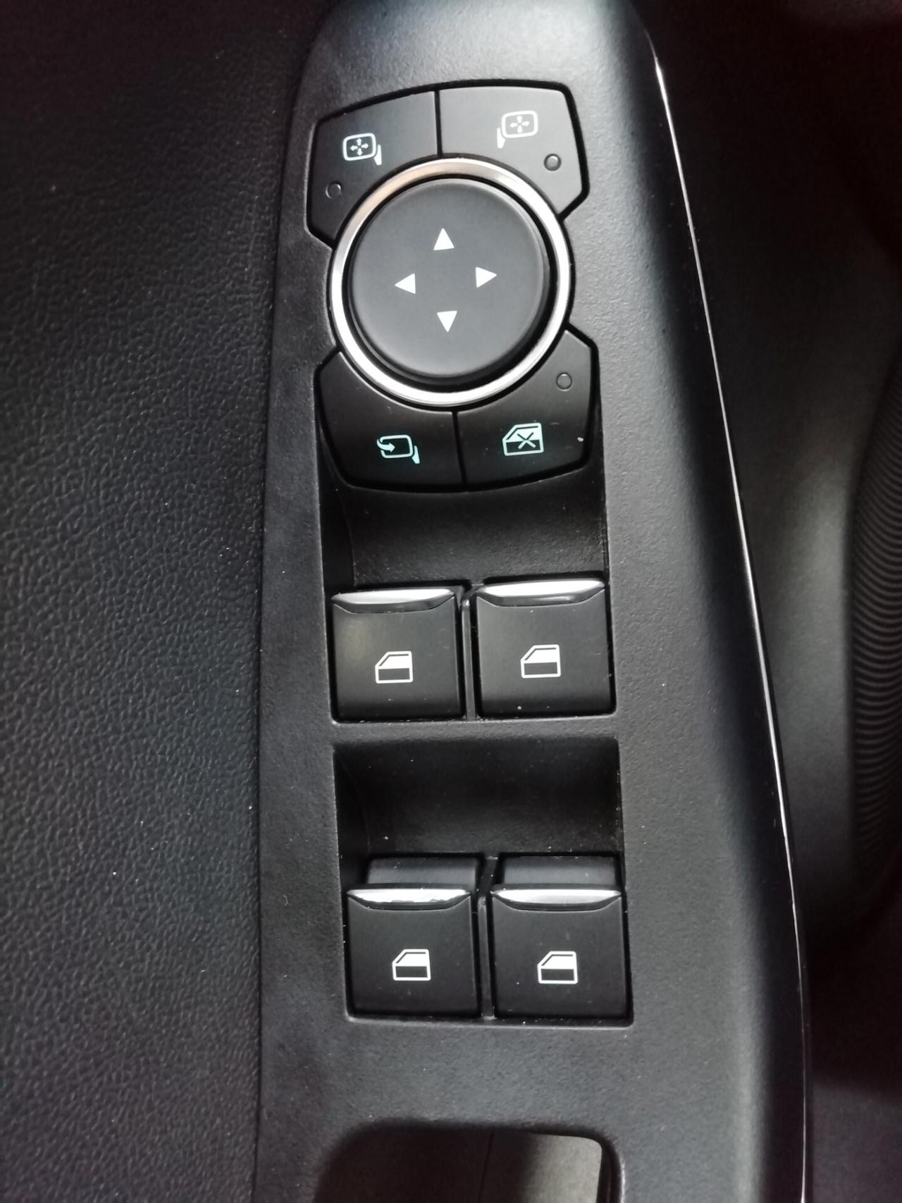 Ford Puma 1.0 EcoBoost Hybrid 155 CV S&S ST-Line