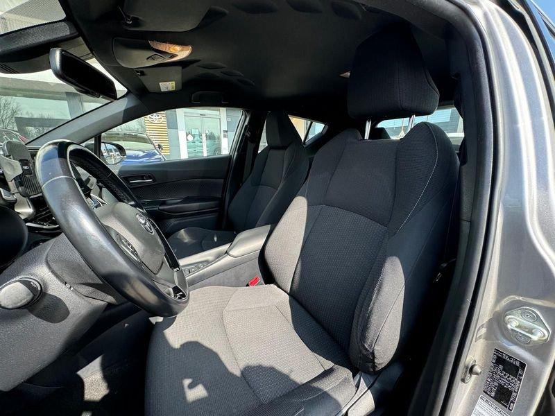 Toyota C-HR 1.8 HV E-CVT Active