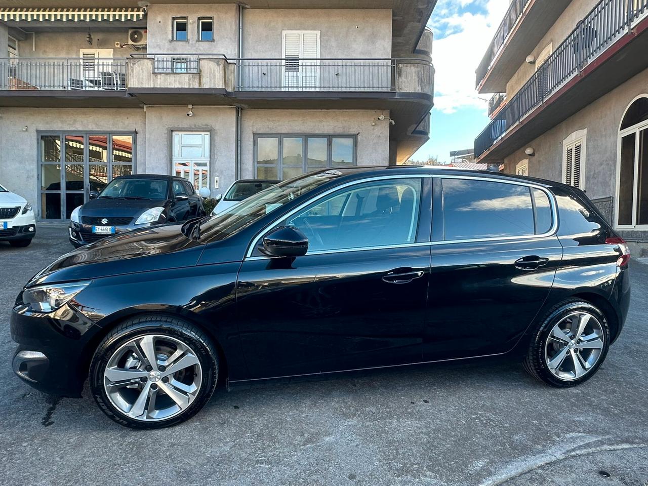 Peugeot 308 BlueHDi 120 S&S EAT6 GT Line