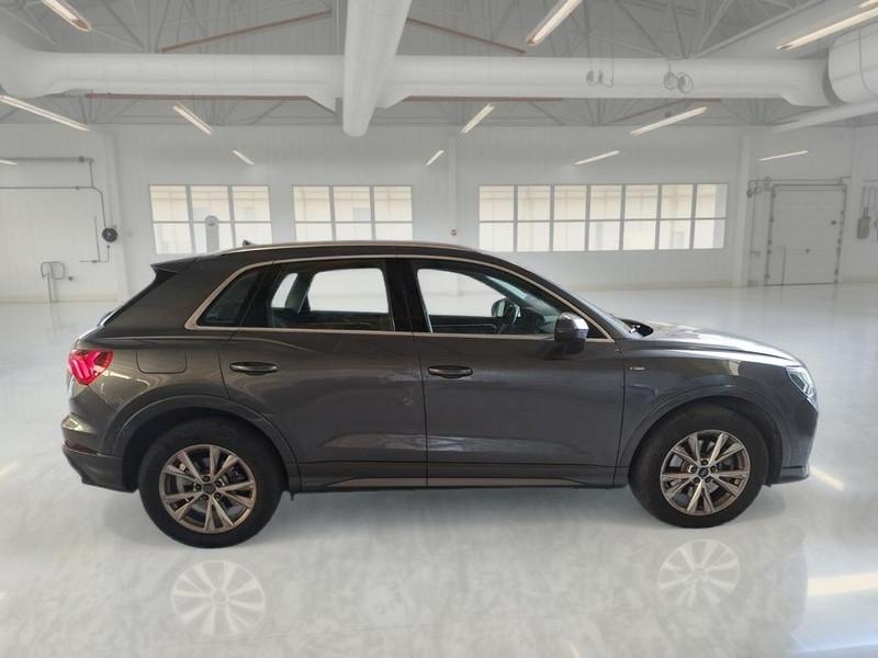 AUDI Q3 45 TFSI E S TRONIC S LINE EDITION SUV