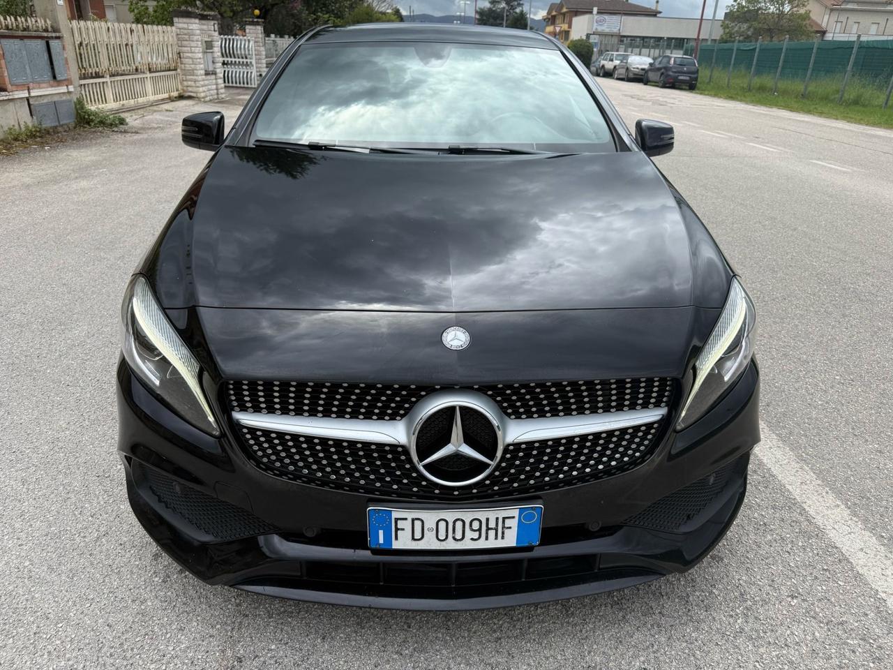 Mercedes-benz A 180 A 180 d Premium