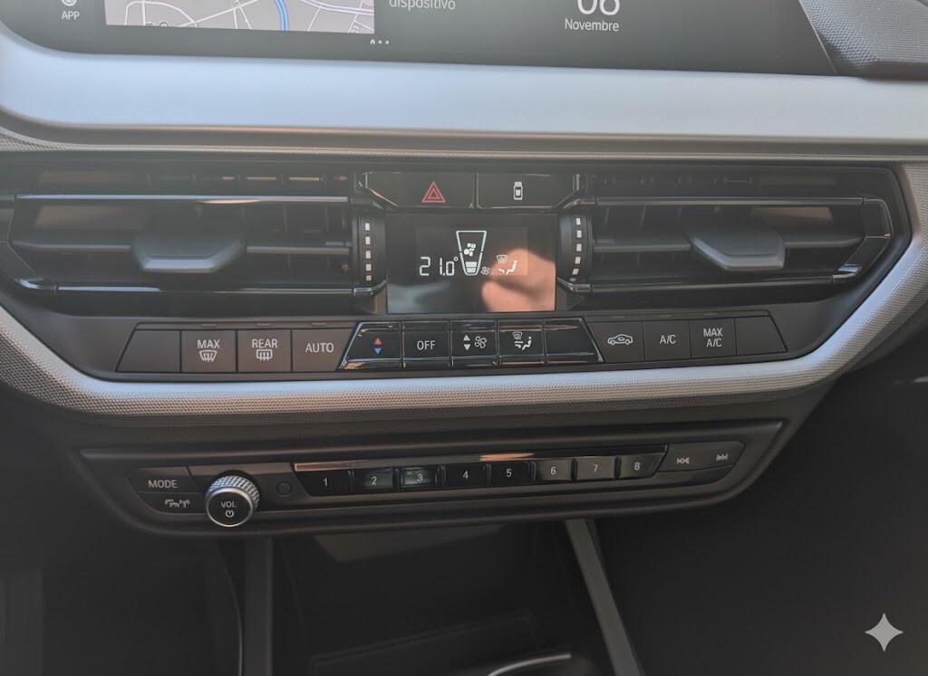 Bmw 116d 5p. Business