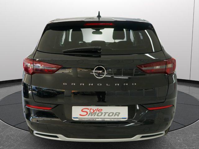 OPEL Grandland 1.5 diesel Ecotec aut. AT8 Business Elegance